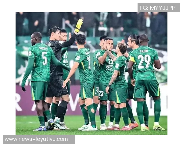 中超联赛第三十轮精彩对决北京国安迎战梅州客家全力争胜