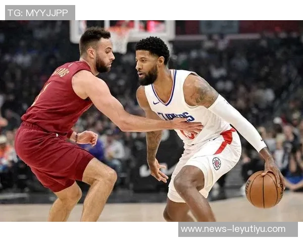 乔治首秀表现亮眼纳斯称赞其防守篮板贡献突出